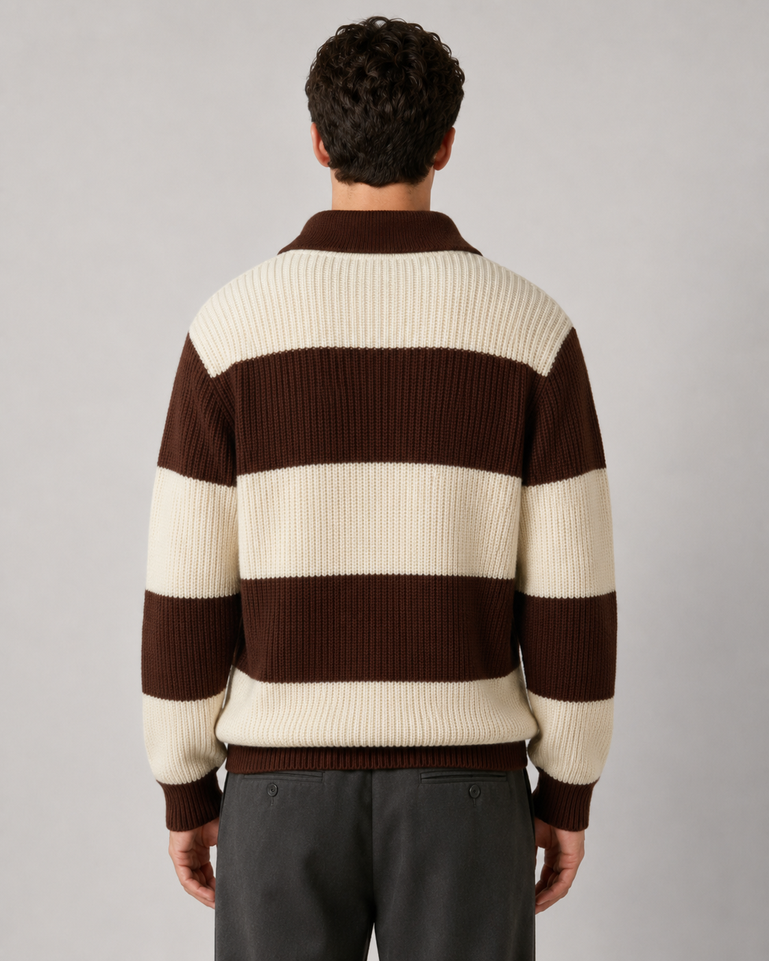 Sweter Polo Rajut Bergaris Bertekstur Pria Warna Cokelat Tua