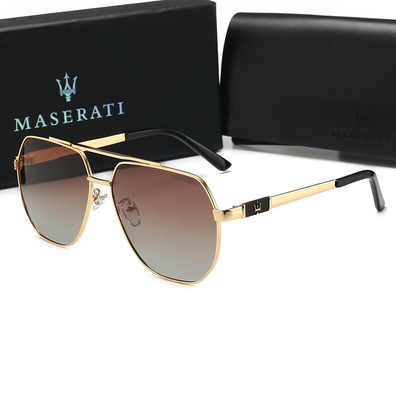 Kacamata Hitam Maserati Quattroporte