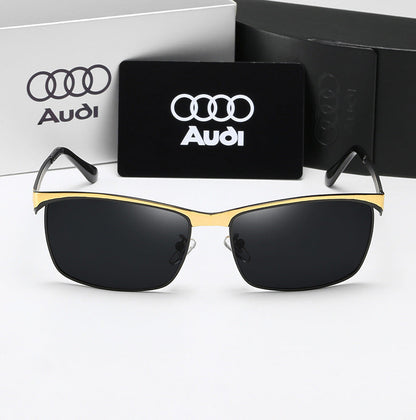 Kacamata hitam Audi A7