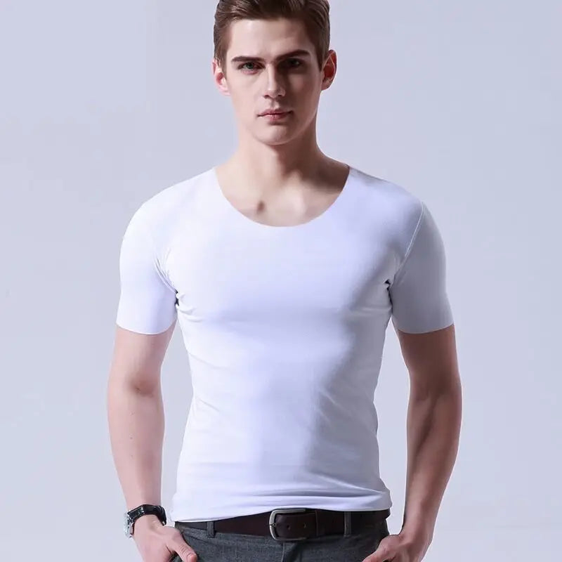 Klasyczny T-shirt niezbędny w każdej garderobie