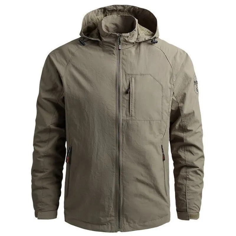 Herren-Outdoorjacke mit Kapuze und Reißverschlusstaschen